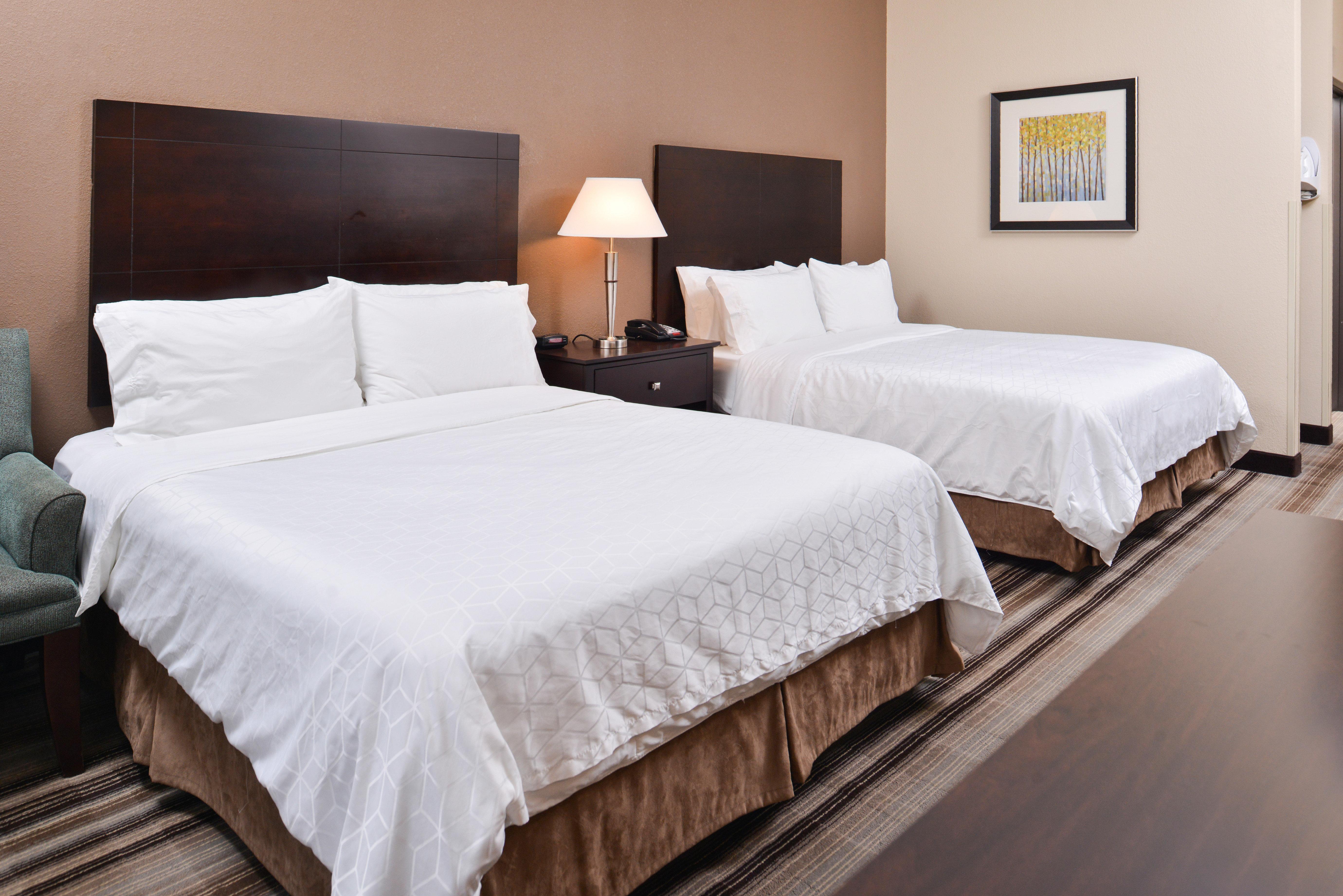 Holiday Inn Express & Suites Emporia Northwest By Ihg Εξωτερικό φωτογραφία