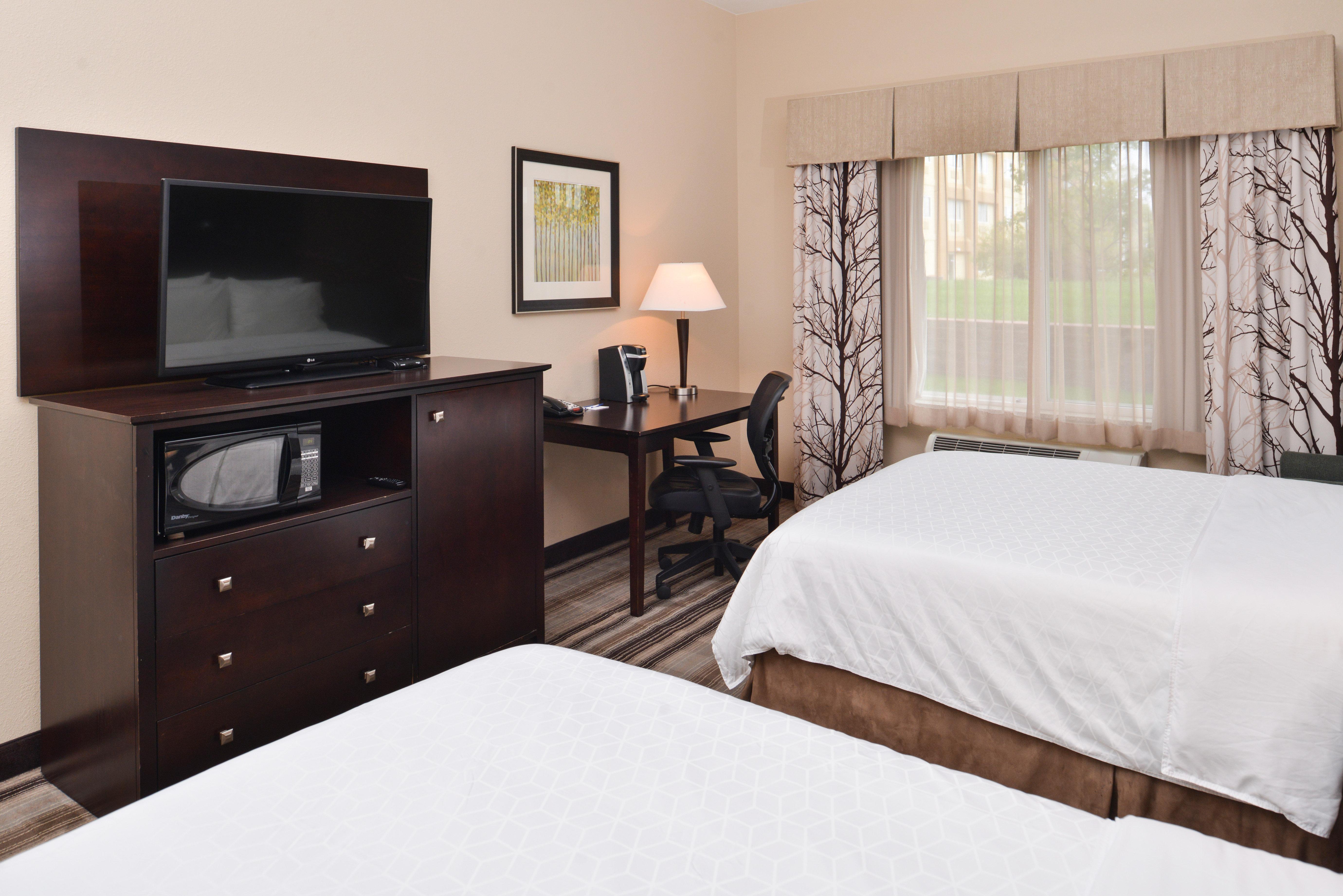 Holiday Inn Express & Suites Emporia Northwest By Ihg Εξωτερικό φωτογραφία